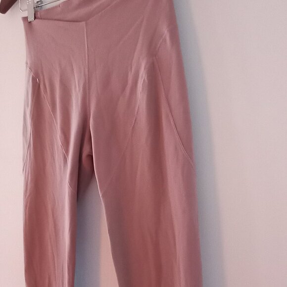 LULULEMON LAB spring 2023 "Terra Cosmos" collection leggings - Picture 7 of 8